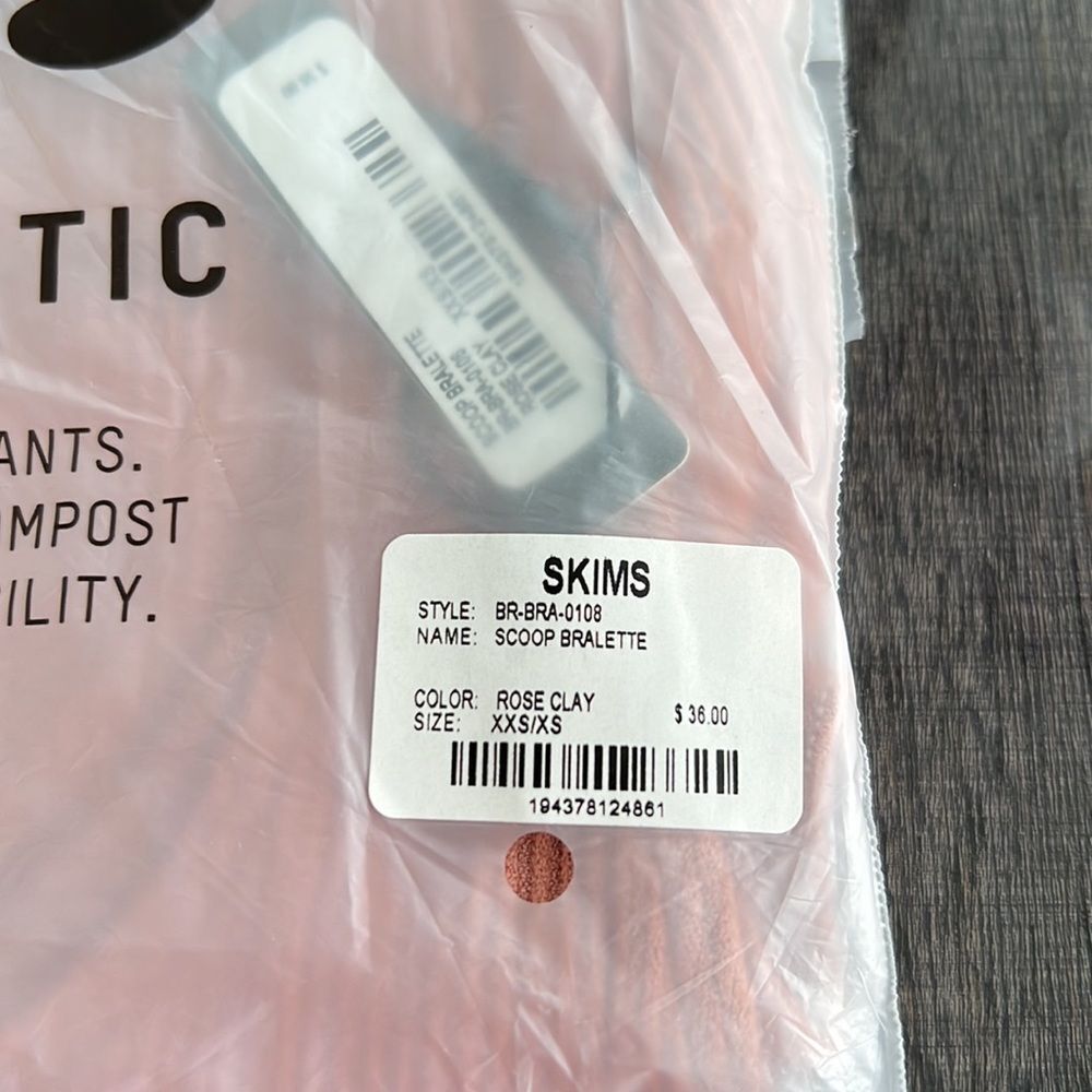 Skims Stretch Ribbed Bralette size Xxs/xs brand new in bag with tags. - Picture 3 of 5